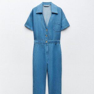 Denim Jumpsuit – Effortlessly Chic & Timeless